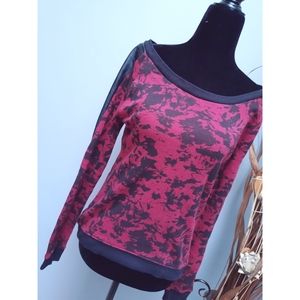 $5•ADD•ON• Volcom | Splattered Print Sweater